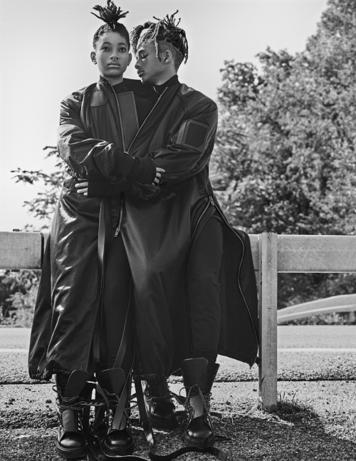 princessakuba:  celebritiesofcolor:  Jaden and Willow Smith for Interview Magazine  I love them 