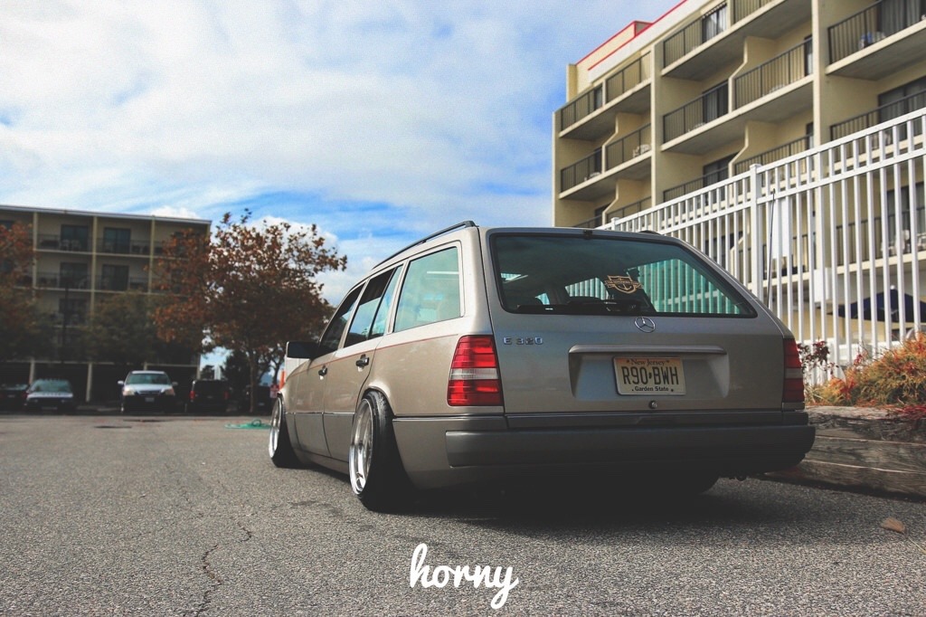 lowlife4life:  w124 H2oi | Photo: @Eugen Schartnerhttp://flic.kr/p/qJT6d4lowlife4life