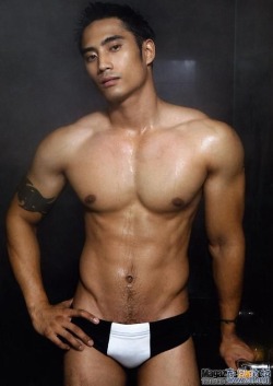 Viva!Asian hunks!