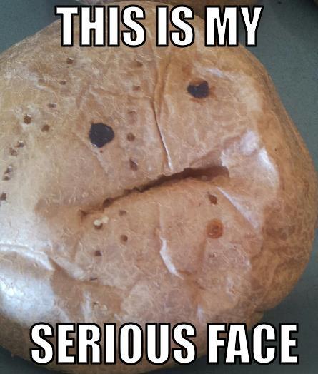 gc-dc:  ruraljackdaw:  OMFG MY DAD’S BOSS HAD A PARTY A WHILE BACK AND THE POTATO HAD A FACE  I JUST                 