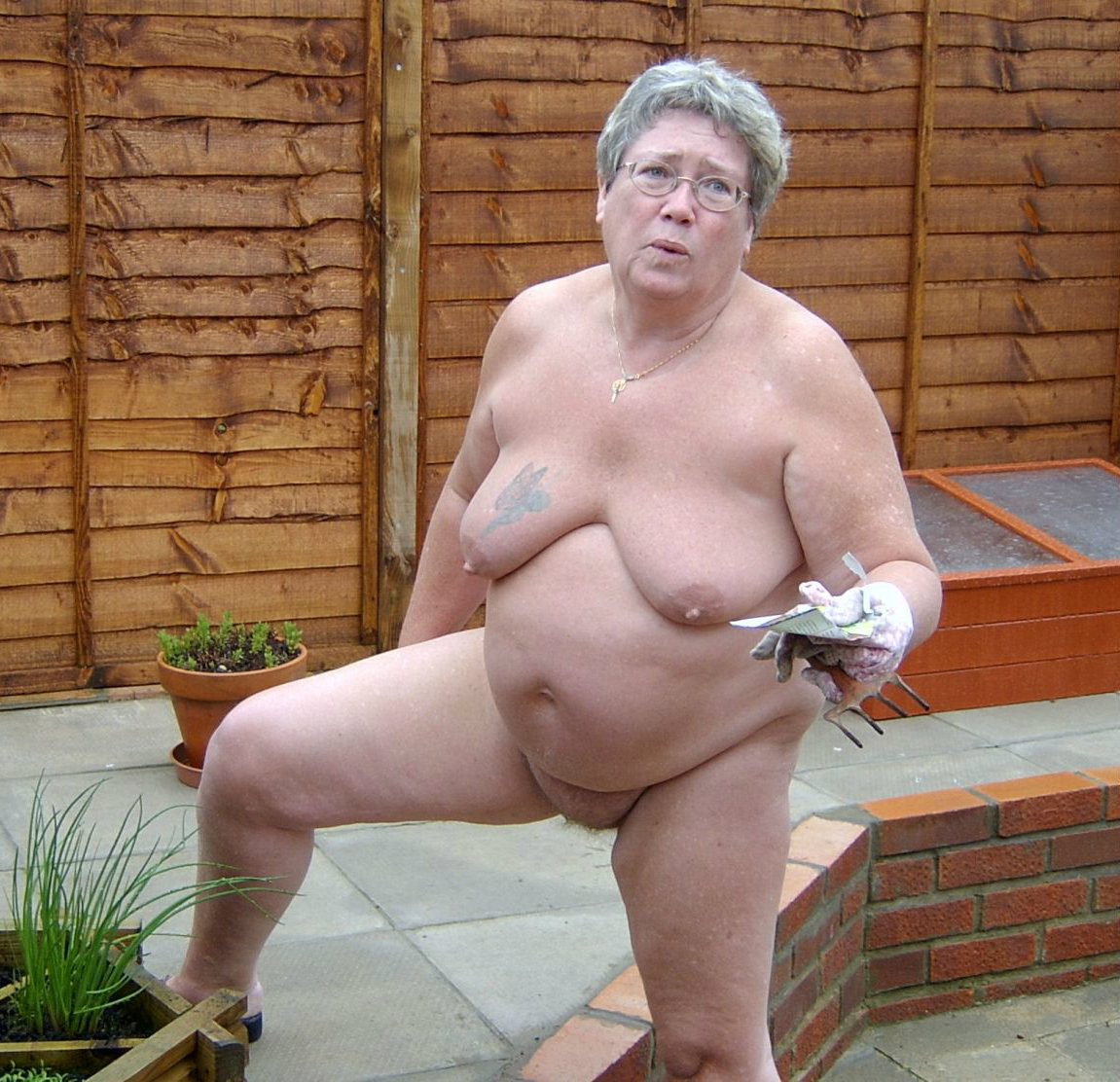 *BBW GRANNY / MATURES*
