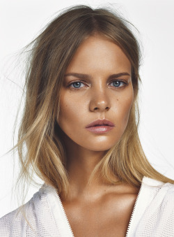 runwayandbeauty:  Marloes Horst by Jonas