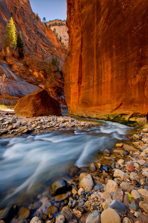ponderation:  The Narrows by Ryan Engstrom 