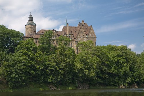 allthingseurope: Czocha Castle, Poland (by Grzegorz Polak)