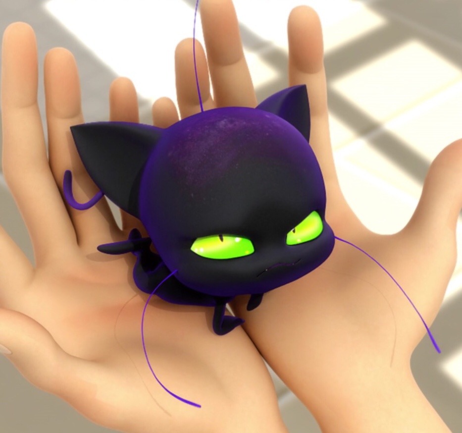 miracu-less:  Let us take a moment to really appreciate Plagg.Like… Look at this Galaxy Cat.