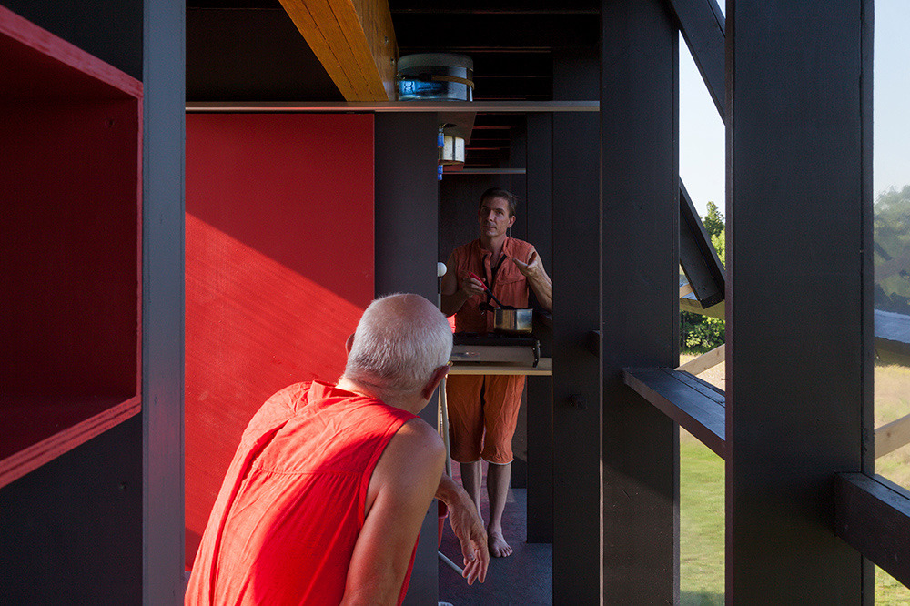 darkinternalthoughts:  my-wanton-self:  itscolossal:ReActor: a Tilting House That