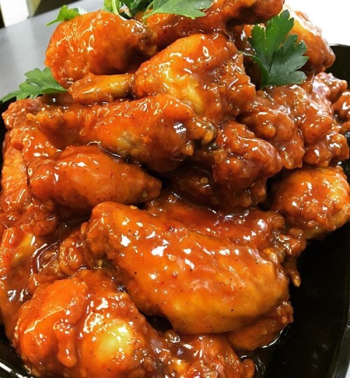 black-exchange: Lash West Indian & American Cuisine   www.facebook.com/pages/Lash-West-Indian-and-American-Cuisine/117334981625343 // IG: lashwest  Bronx, NY  CLICK HERE for more black-owned businesses! 