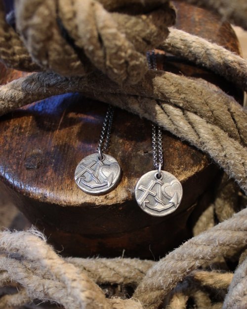 One of my favorite symbols… Faith, Hope, Love - A sterling silver necklace by 877Workshop. What coul