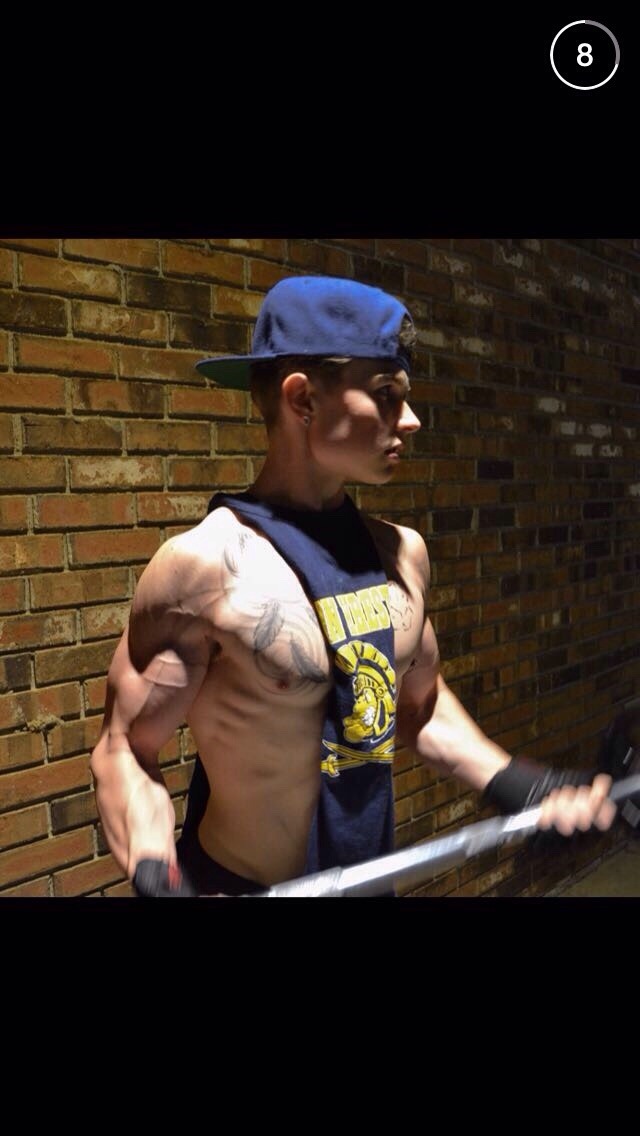 myperfectionnmyblog:  Nick Klokus Viner