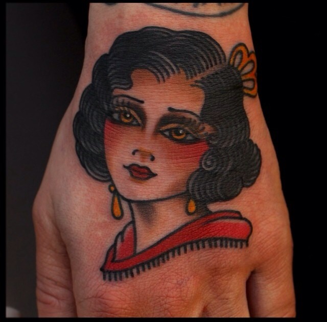 fuckyeahtraditionaltattoos:  Tony Nilsson - Oslo 