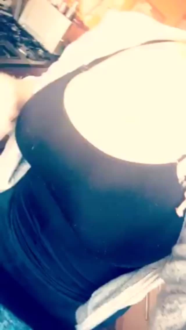 Onlyrealtiddies:tease