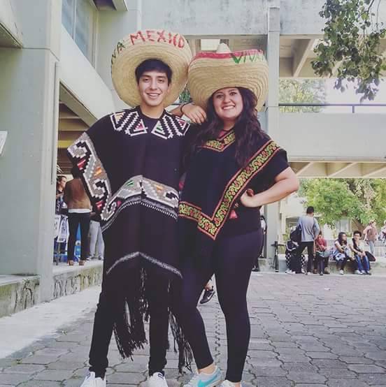 packsgaymexico:  Se llama eduardo 
