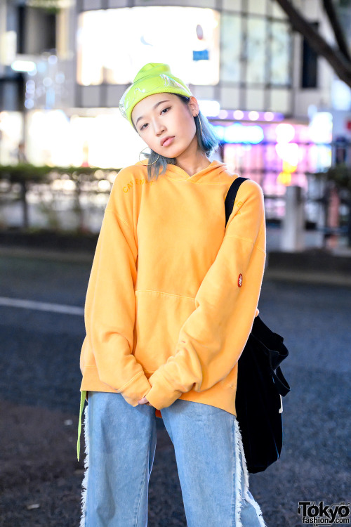 Tokyo-based Korean actress/model Joy - who speaks Korean, Japanese, and English - on the street in H