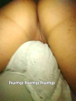 deliciae-delectae:Seeing sluts put in their place again and again apparently gives some readers desperate urges, and they submit pics like this one. Poor horny humpbunny.