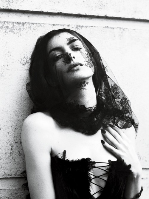 edwardslovelyelizabeth:Anne Hathaway photographed by Mert Alas for Interview Magazine (2011)