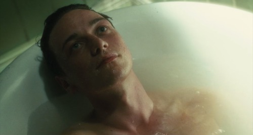 freezefilm: Atonement (2007) dir. Joe Wright