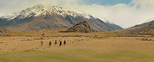 shiremaiden:  30 DAY LOTR CHALLENGE | Day 17 ➼ Scenery appreciation “Home is behind, the world ahead.” 