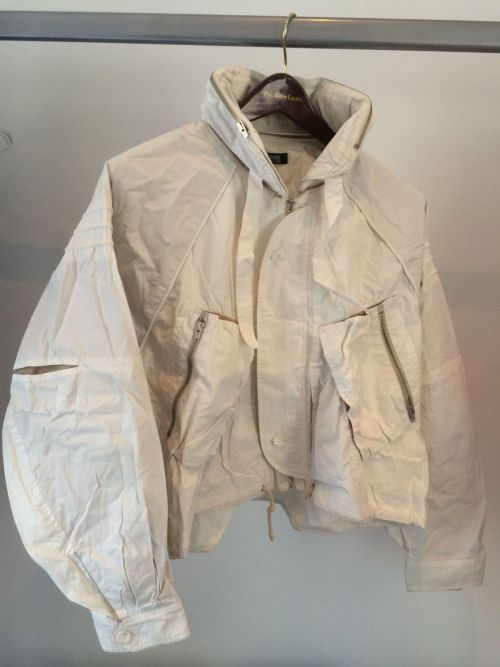 lacollectionneuse:cropped parachute bomber jacket • raf simons£0.99