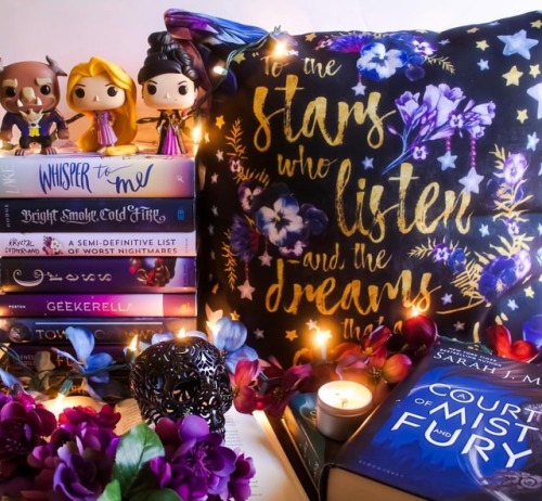  I Should Go // Levi Kreis✨ #bookstagrambasics [Cover Love] ✨ GUYSS LOOK at this pillowcase from @