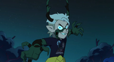 IM SCREAMING AND CRYING WHY IS HE HOT LIKE DANA IM SO CONFLICTED SHOULD I HATE IT CAUSE ITS BELOS OR