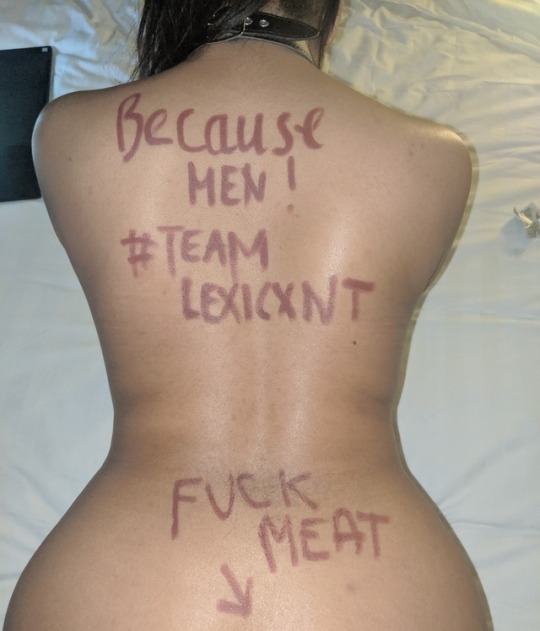 lexicxnt:  solust-the-dom: Tribute to @lexicxnt with my whore @thesexyselena. 😍😍😍 this *has* got to be the best thing I’ve ever seen, i mean, a tribute to little ole me?! *giggles* im beyond honored and barely with words. 💚❤💚 im speechless.