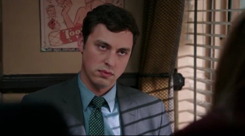 hood-bitch:  John Francis Daley 1999 vs 2013