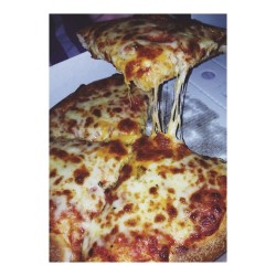 diet..what diet? #pizza #food #foodporn #cheese