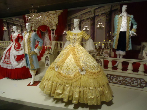 chaijapan:  Rose of Versailles Exhibition in Yokohama.  I want to go to badly!