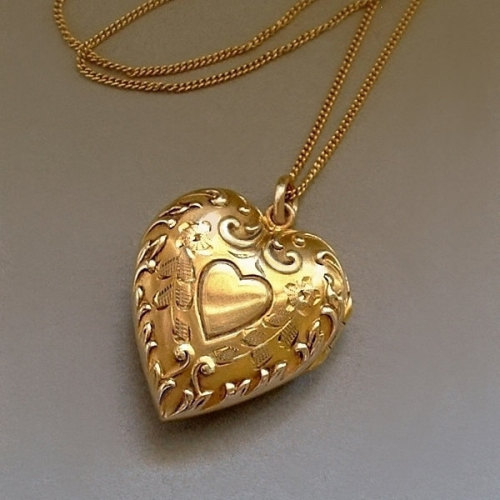 10K Antique LOCKET Necklace Solid Gold HEART Insert Frames, Covers, 20&quot; Chain SIGNED Hallmarked