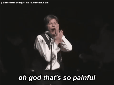 yourfluffiestnightmare:   David Bowie spontaneously messing around during a concert