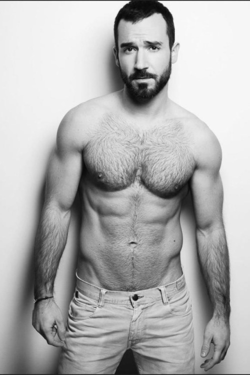 handsomehirsutehunks:  more Handsome Hairy Men