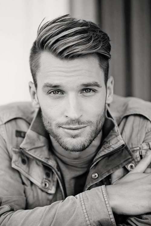 guyswithhotminds:  Joel Pettersson