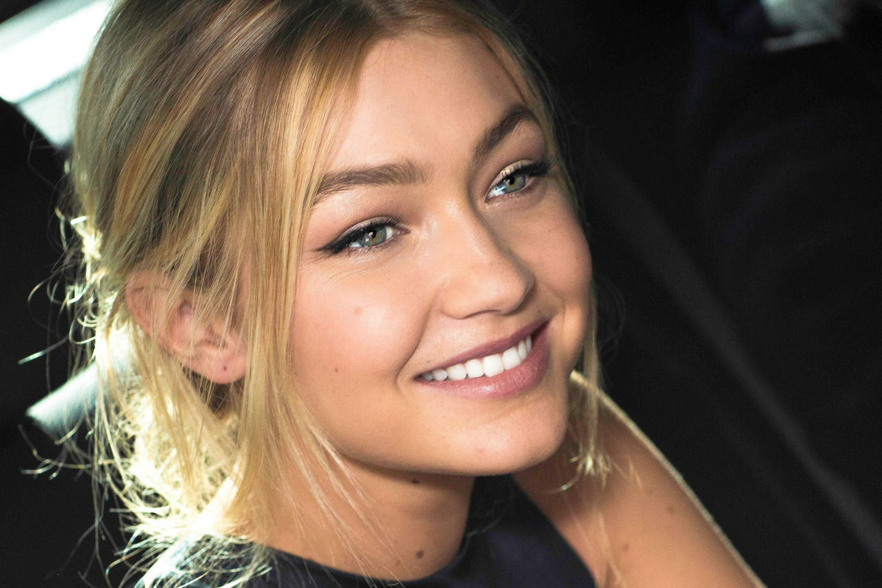 victoriassecretangelsss:Gigi Hadid