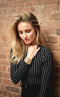 Dianna Agron ▬ 200*320 Tumblr_pr7h6y9Xcd1wkpxjho9_250