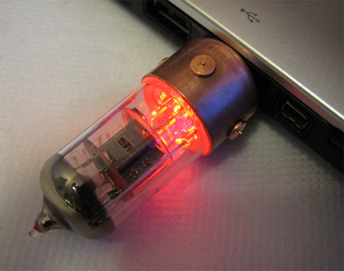 Pendrive Steampunk