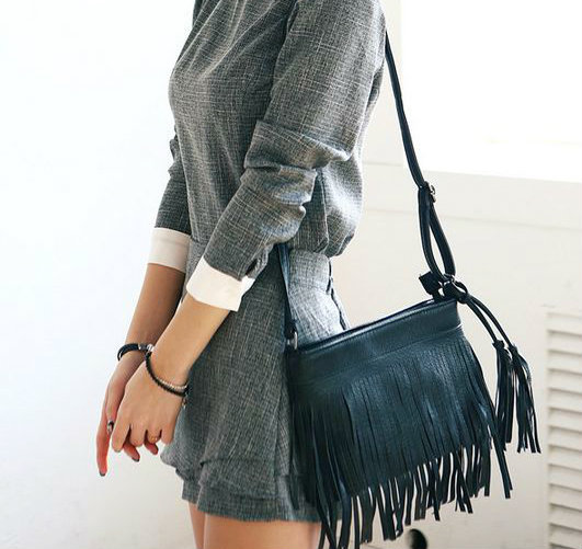 fhlorai:  yuzees:  Shorts from :  Belt Shorts andTop from: mine   indie/boho