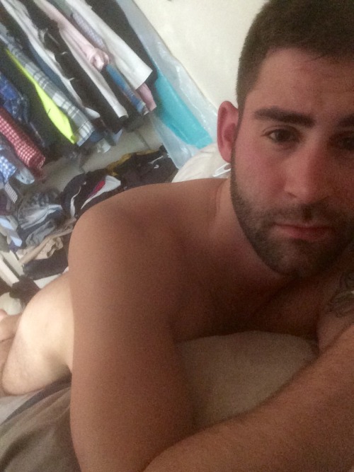 happyhourprofessional:Send help. I’m so tired now.