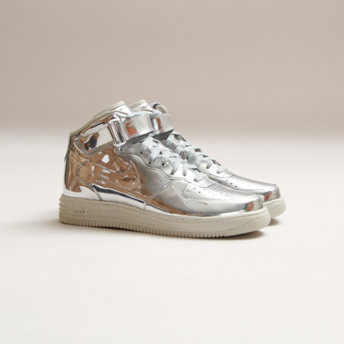 streetbefashion:   javierjoseph:  blvck-zoid:  Follow BLVCK-ZOID for fashion  Follow javierjoseph For Street-wear and High-end Fashion posts  FOLLOW streetbefashion FOR MEN/WOMEN STREET$FASHION 
