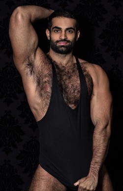 Hairy Muscle Hunks