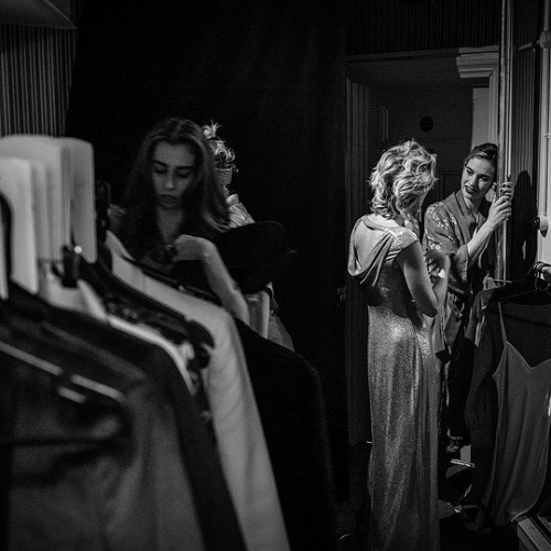 slayerbuffy: Gillian Anderson and Lily James behind the scenes of All About Eve, photographed by Ma