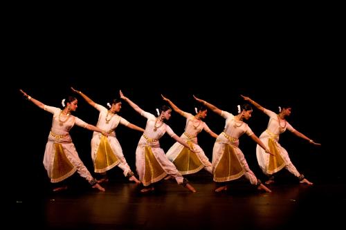 KuchipudiCompany: Kalanidhi Dance (Bethesda, MD, USA), founded by Anuradha NehruOther credits unknow