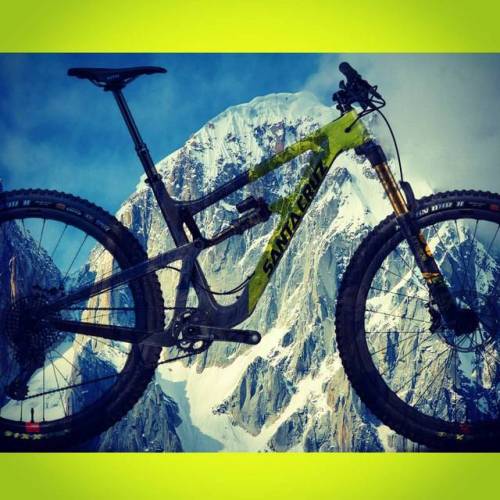 konstructive-revolutionsports: Are you ready for ALL MOUNTAIN BIKING? The new @santacruzbicycles Hig