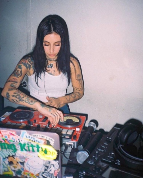 Kreayshawn photographed by mundohasaknife