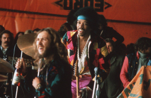 lostinhistorypics - Jimi Hendrix’s last performance at the Open...