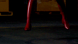 tmhollandss:kara danvers | season 1, episode 12