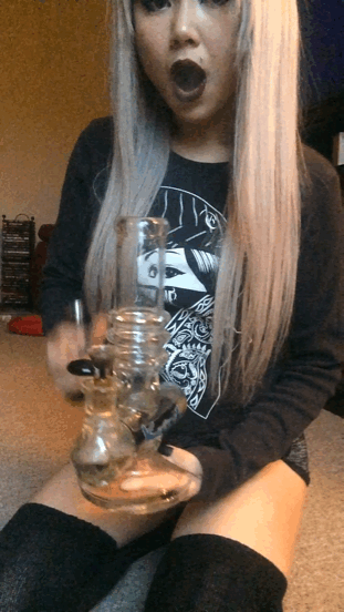 paradisiak:  Need your recommended daily dose of milk 🍼💨 