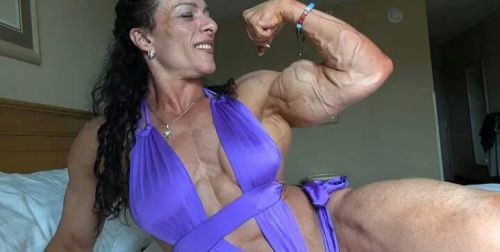 icecold-40:  Dat bicep tho