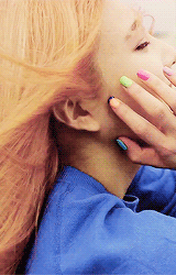 -suelgi:  Hair Colors of Joy: Blonde/Strawberry Blonde