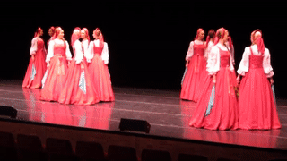 theduckqueen: curtisjensen:   sixpenceee:  Beriozka, a traditional Russian dance