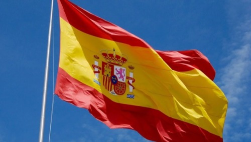 Feliz Día Nacional de España y Feliz Día de la Hispanidad a tod@s desde Sevilla